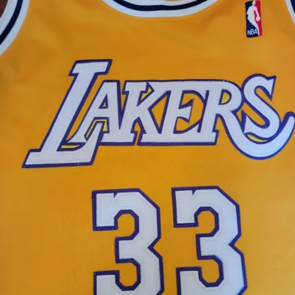 VTG Kareem Abdul-Jabbar Lakers replica jersey Sz men's S - Picture 4 of 7